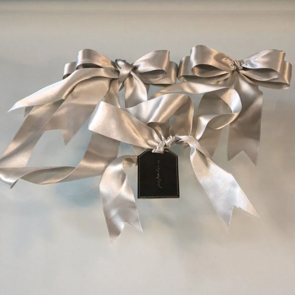 Neiman Marcus Gift Wrap 3 Ribbon Bows With Metal Gift Tag Given From The Heart
